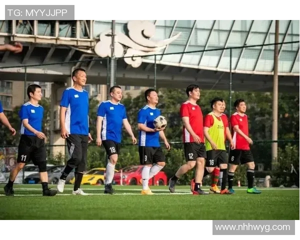 足球明星动态画作展现精彩瞬间与激情时刻的艺术之旅