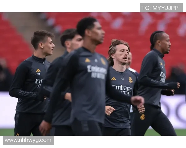 布加勒斯与葡萄牙体育的激烈对决揭示足球战术与球队实力的较量